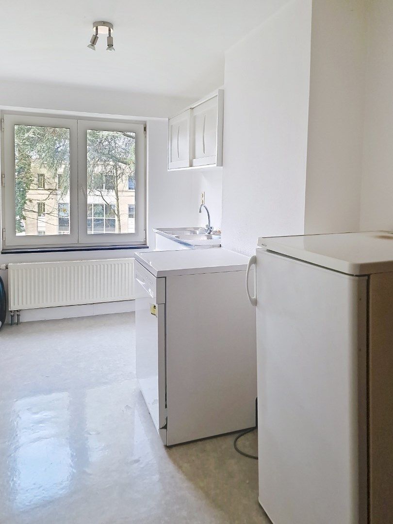Een prachtig herenhuis (ca. 450m²) met tuin en burelen! foto 11