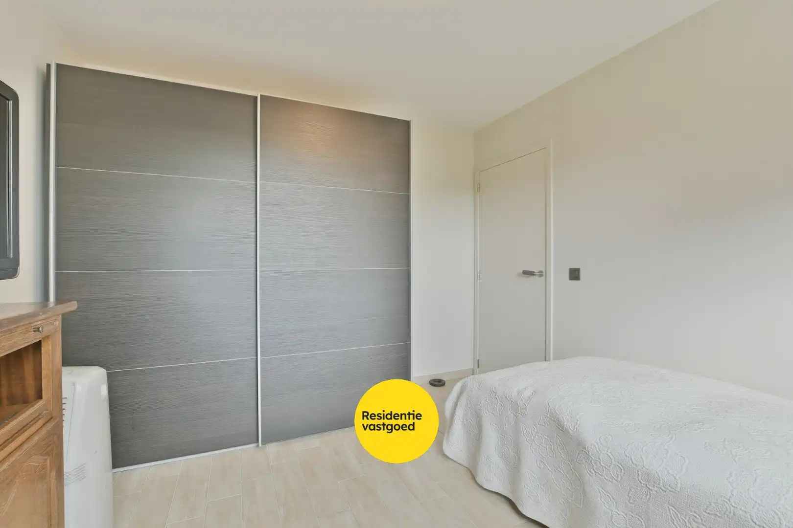 Onmiddellijk beschikbaar energiezuinig appartement met 2 slaapkamers in De Haan foto 13