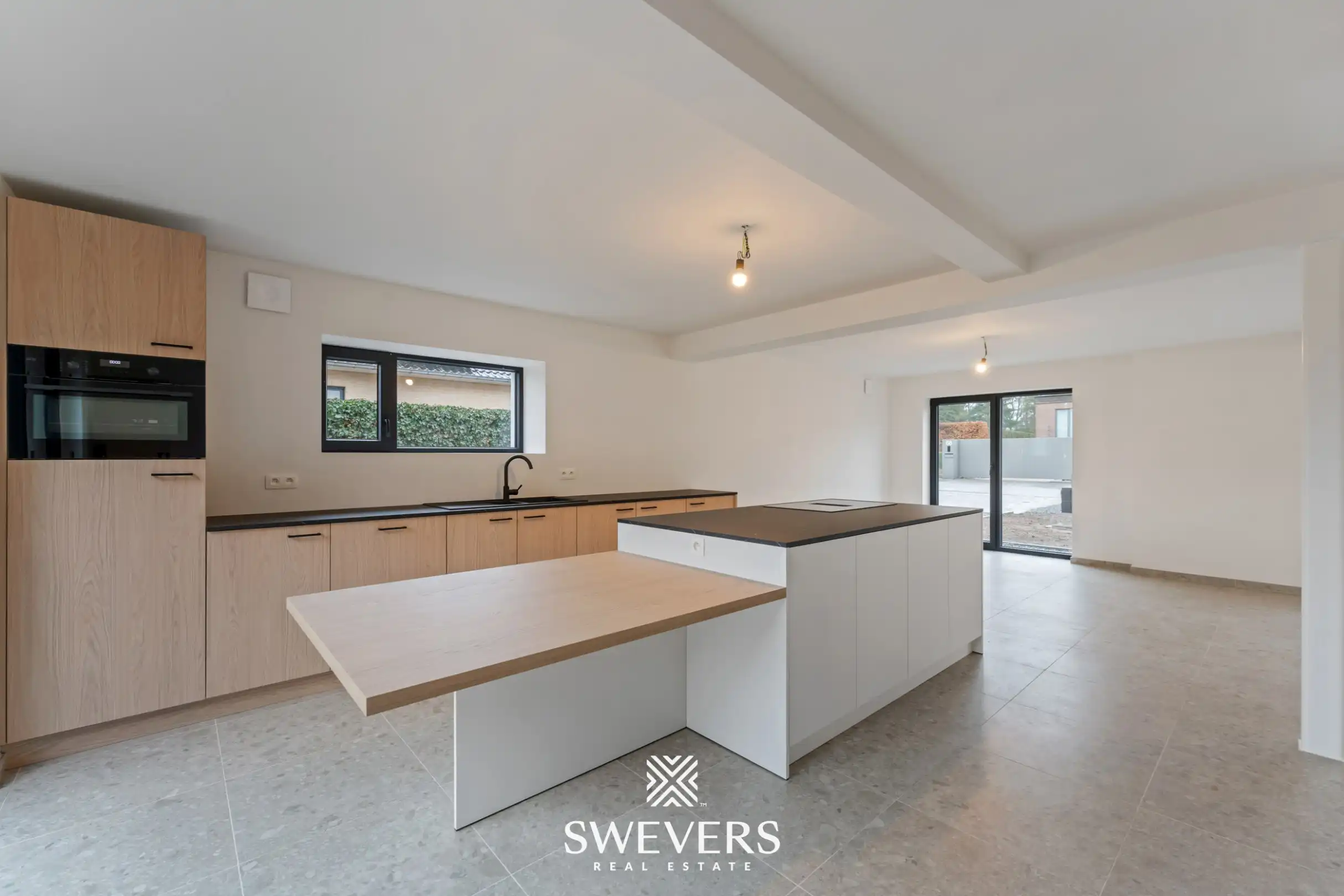 Exclusief wonen (253 m²) in een volledig gerenoveerde open bebouwing te Zonhoven (aankoop aan 2% mogelijk) foto 11