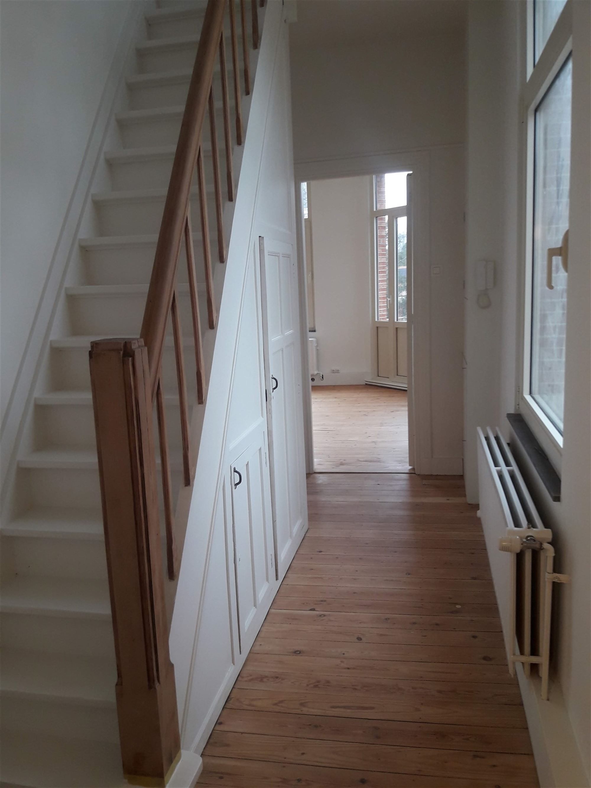 Handelspand met appartement gelegen te Ranst foto 26