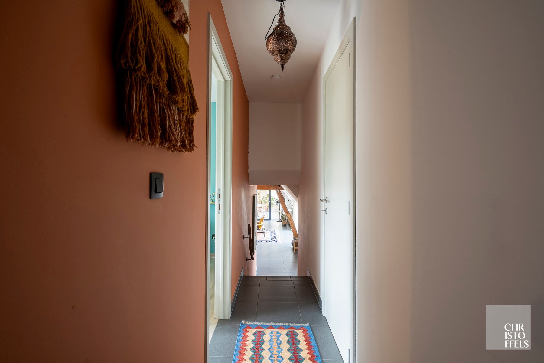Appartement (113m²) in historische vierkantshoeve te Bilzen! foto 6