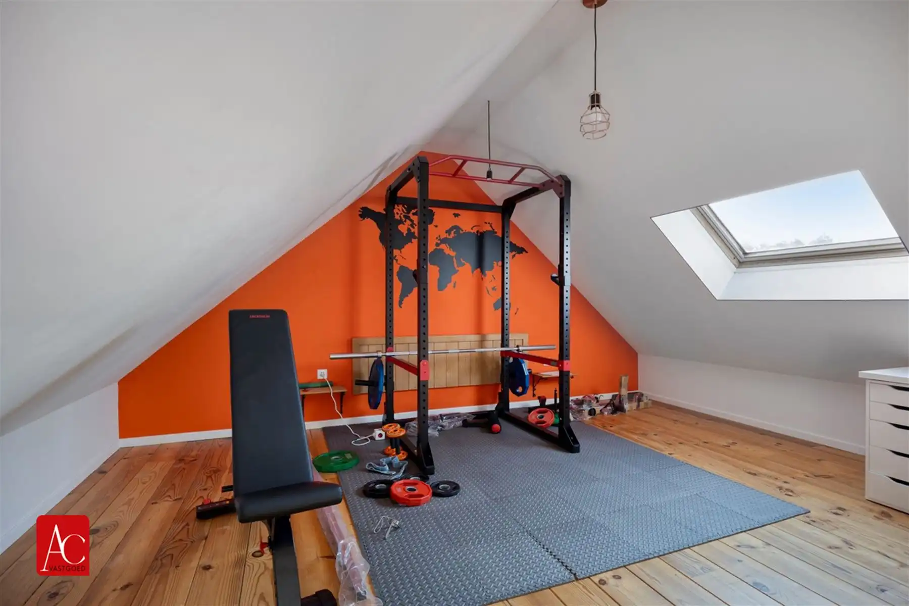 Recent gerenoveerde woning met 3 slpkrs en prachtige tuin foto 16