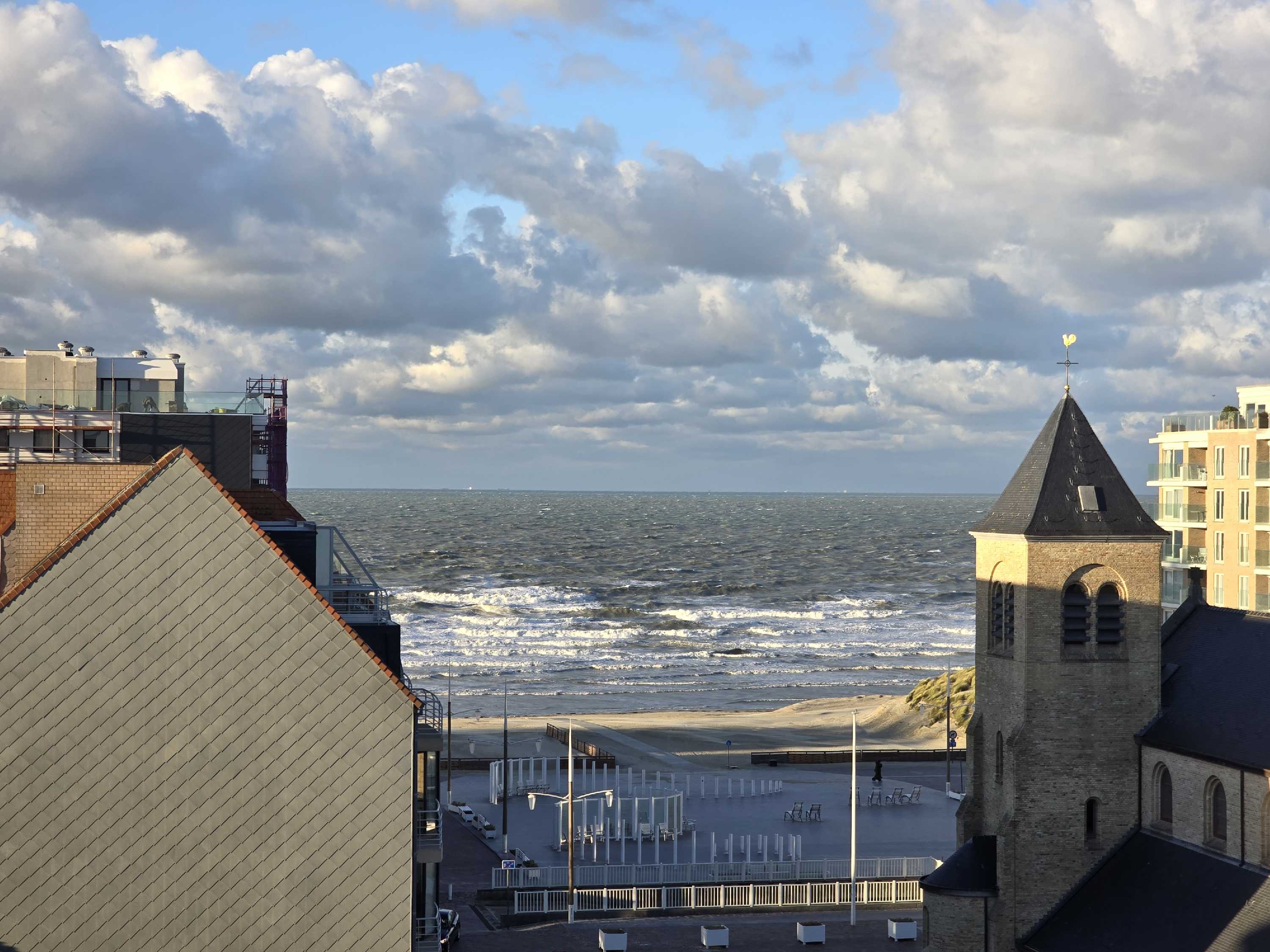 Appartement met zicht op zee op toplocatie te Nieuwpoort foto 11