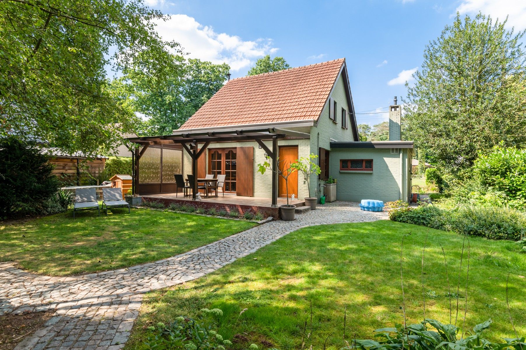 Uiterst charmante woning op toplocatie foto 2