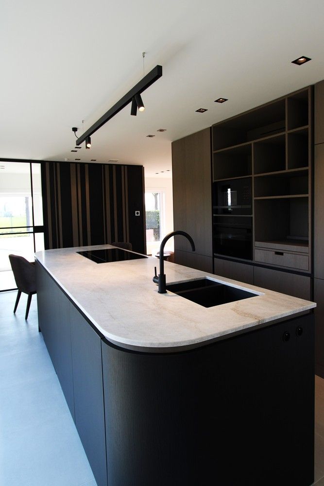 Damme, vlakbij Moerkerke Tot in de puntjes LUXUEUS  gerenoveerde ENERGIEZUINIGE open bebouwing , alles op het gelijkvloers foto 5