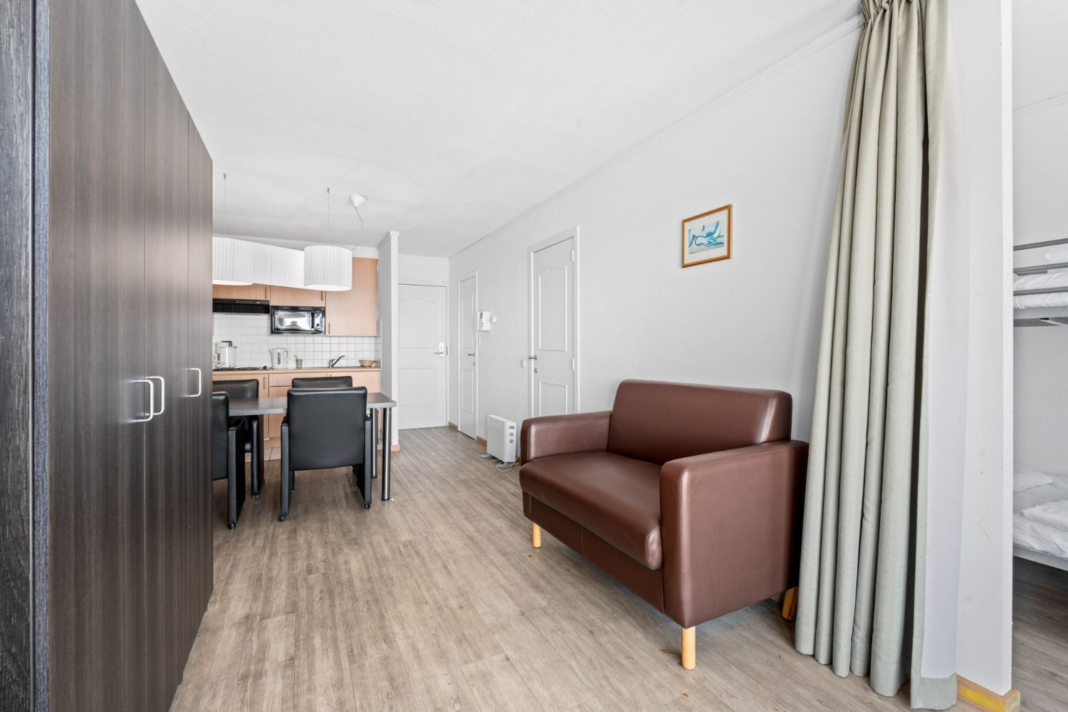 Twee slaapkamer appartement met frontaal zeezicht foto 4