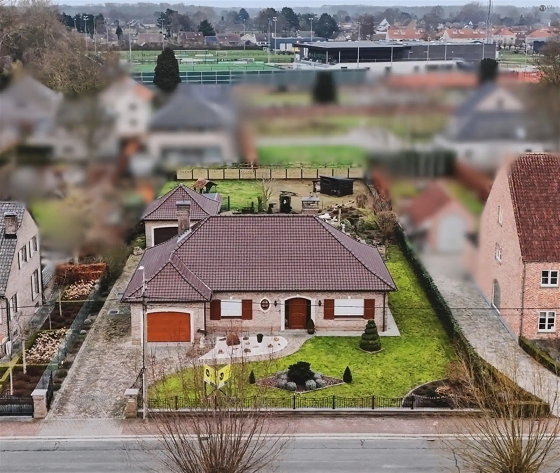 Gelijkvloers, verzorgde en solide woning  foto 20