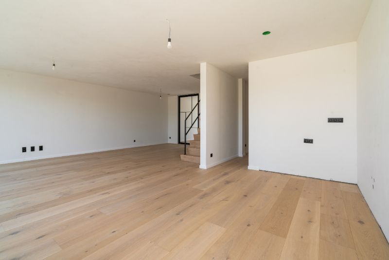 Exclusieve NIEUWBOUW DRIE-GEVELVILLA afgewerkt in duurzame materialen,  3-4 slaapkamers met dressingruimte, domotica en overal massieve eikparket. foto 9