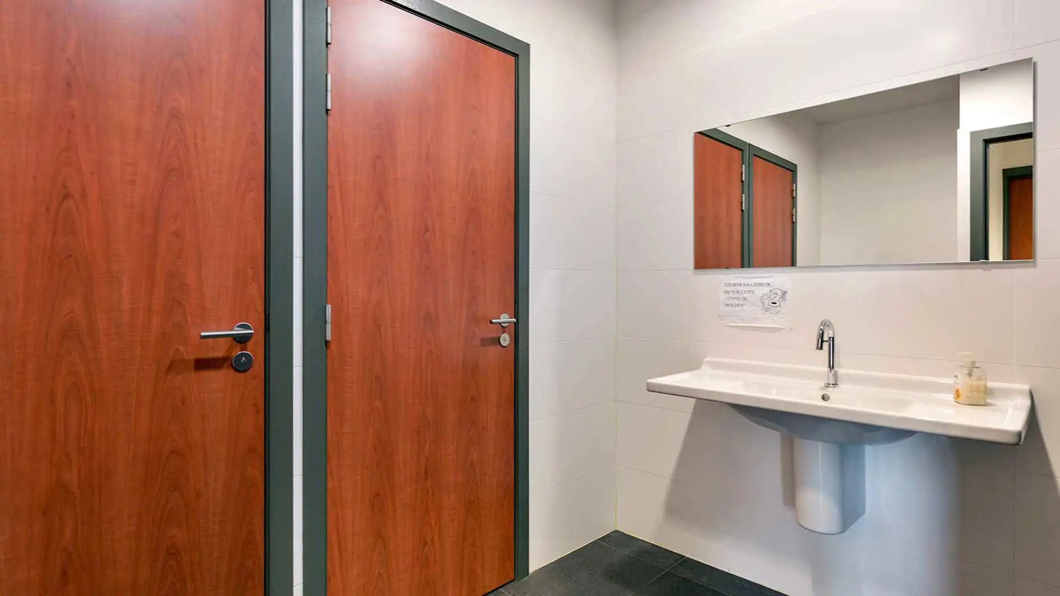 Instapklare Kantoor op Toplocatie in Wilrijk foto 7