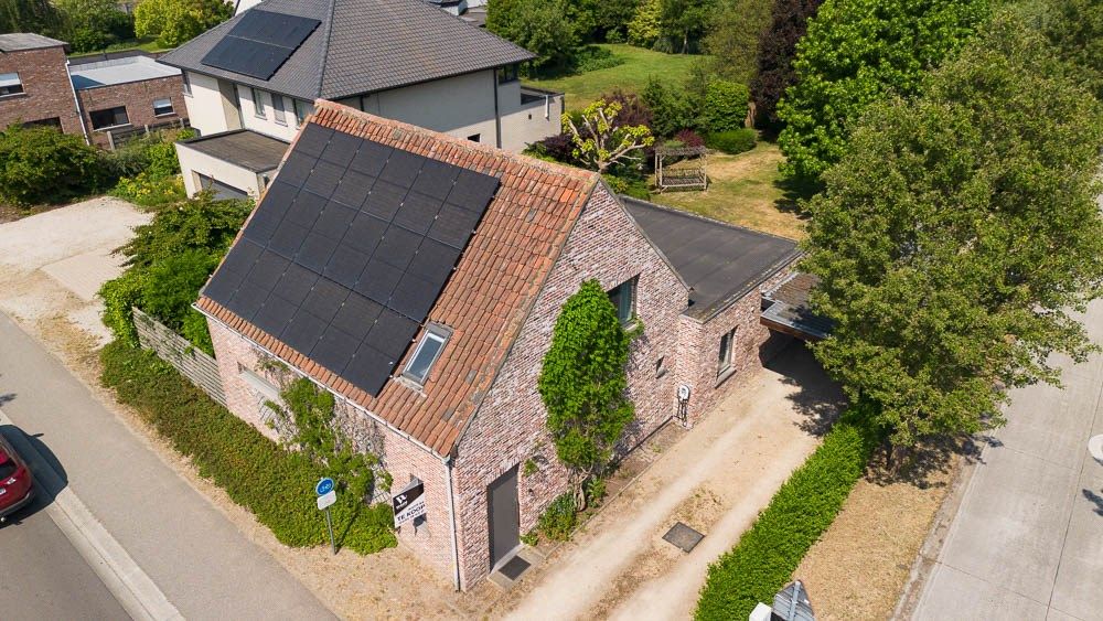 Instapklare villa op 817 m² met ruime tuin in Zeveneken (Lochristi) foto 21