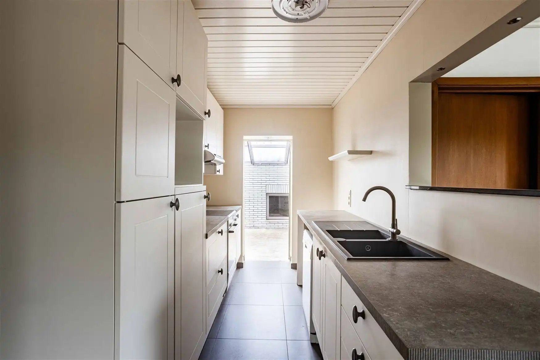 Commercieel gelijkvloers met duplex en loods van ca. 240m² foto 19