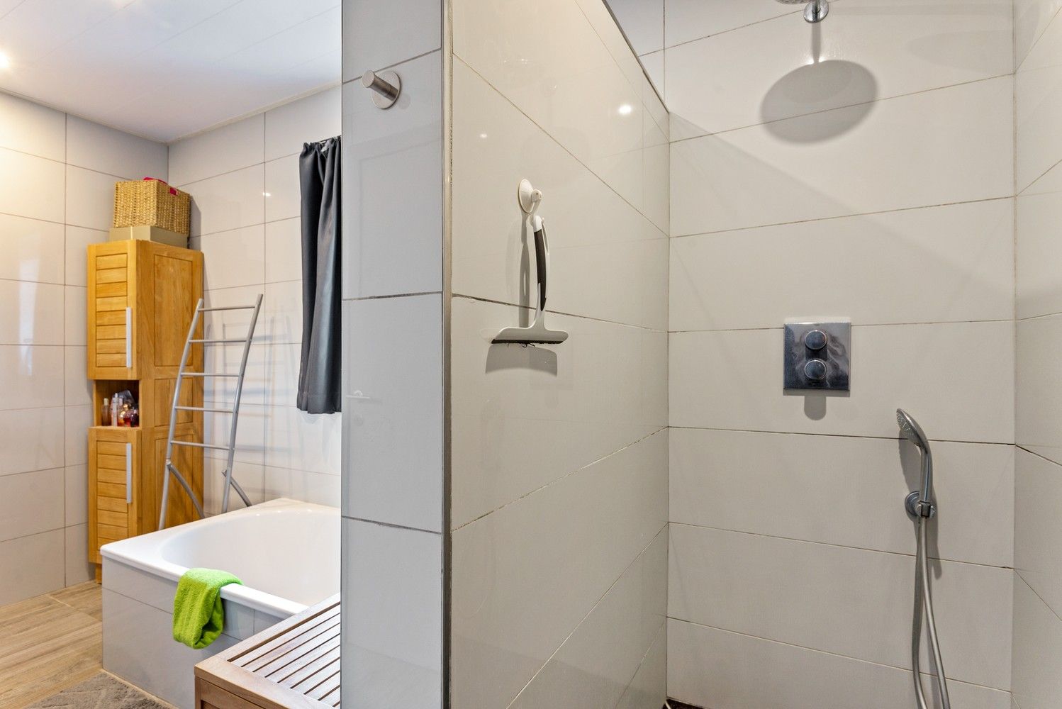 Recente open bebouwing met tuin en 4 slaapkamers te Sint-Job! foto 18