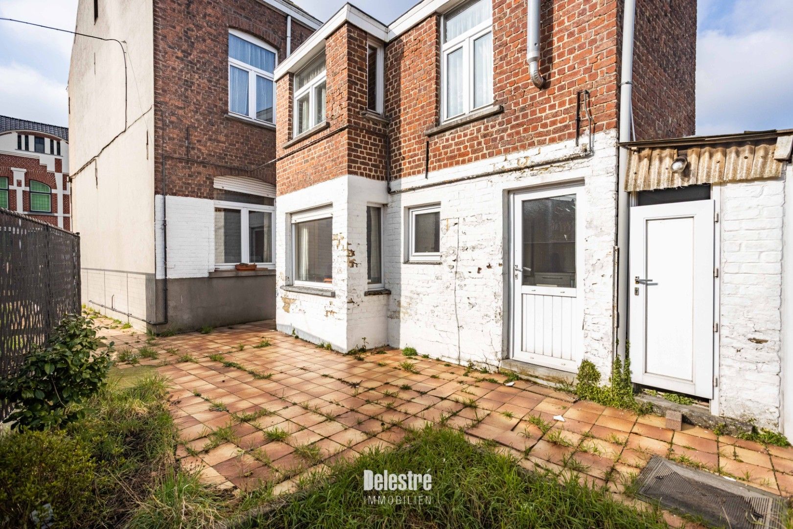 TE RENOVEREN WONING MET ZALIGE TUIN OP RUSTIGE LOCATIE foto 36