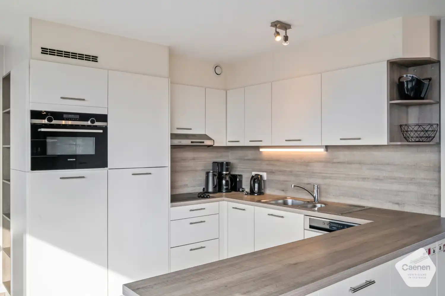 Prachtig instapklaar appartement met 4 slaapkamers en twee grote terrassen foto 7