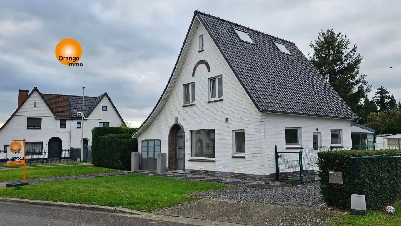 Huis te koop Bessenstraat 2 - 3630 Maasmechelen