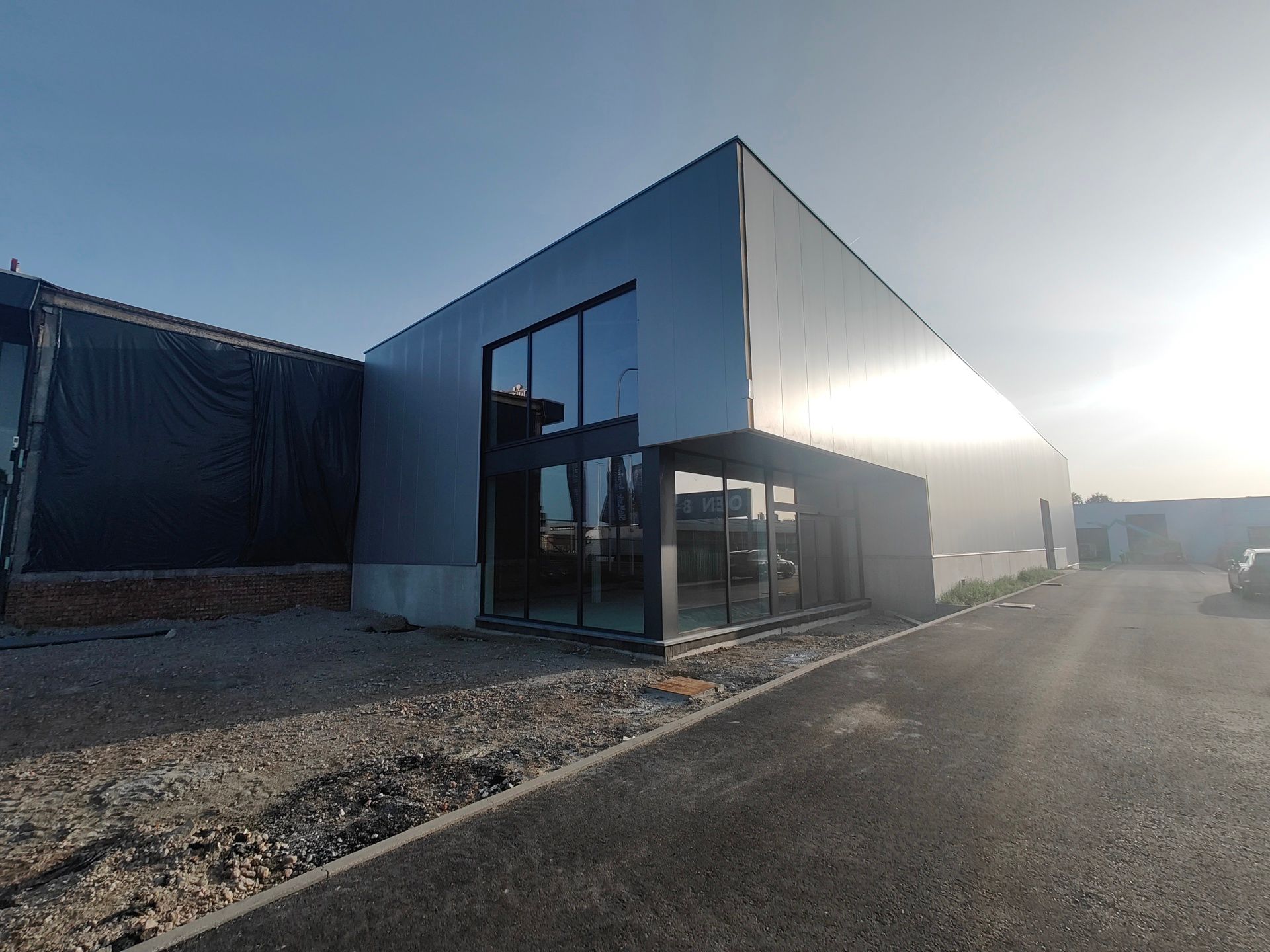 Te Huur Magazijnruimte / Groothandel aan de Boomsesteenweg, Wilrijk foto {{pictureIndex}}