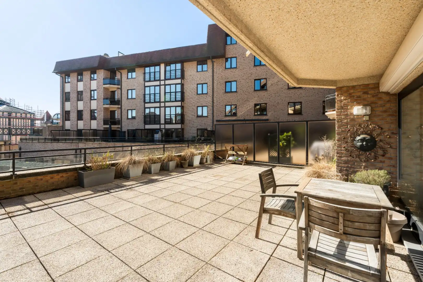 CENTRAAL RUIM  ZONGERICHT WOONAPPARTEMENT OP 100 METER VAN DE ZEEDIJK foto 2