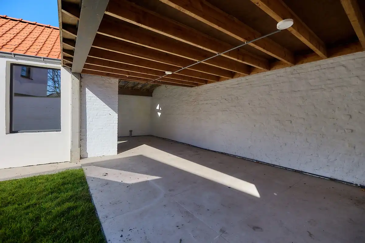 Gerenoveerde halfopen woning met 3 slaapkamers, bureau, parking en tuin in Sint-Denijs-Westrem foto 26