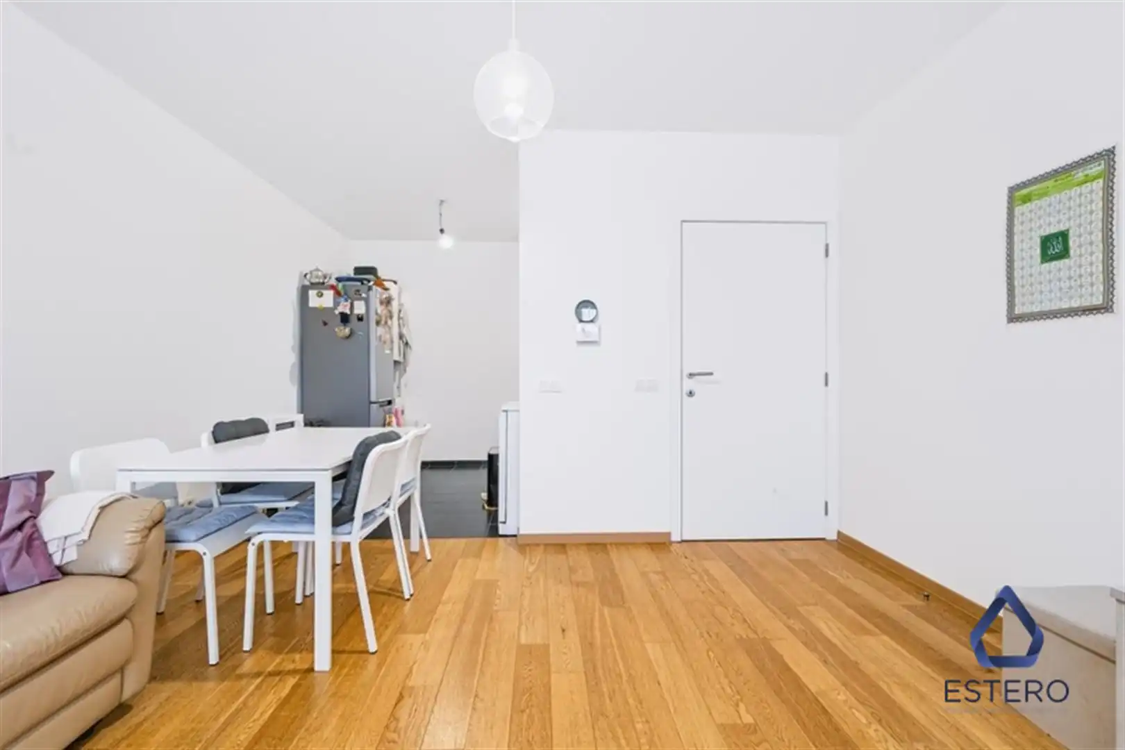 Lumineus 1-slpk appartement met kelder in Molenbeek foto 2