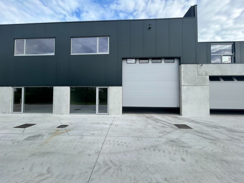 Nieuwbouw magazijn van 285m² en met 2 parkings – vlakbij N9 foto 8