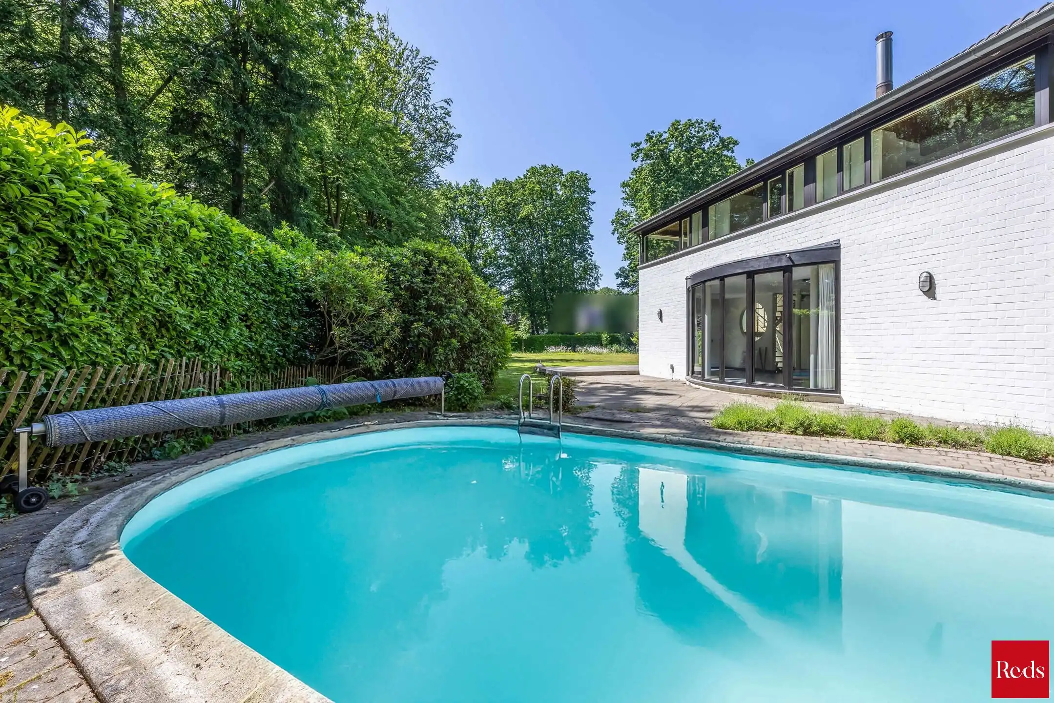 Villa met zwembad omringd door natuur en maximale privacy foto 32