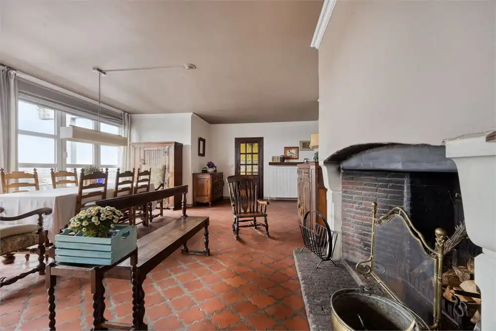 Riant appartement aan de stadsrand foto 9