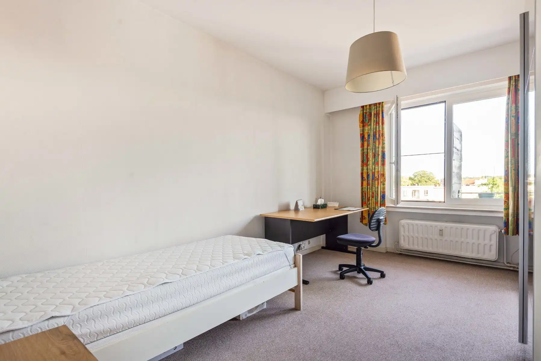 Een gerenoveerd appartement met uitzicht! foto 9
