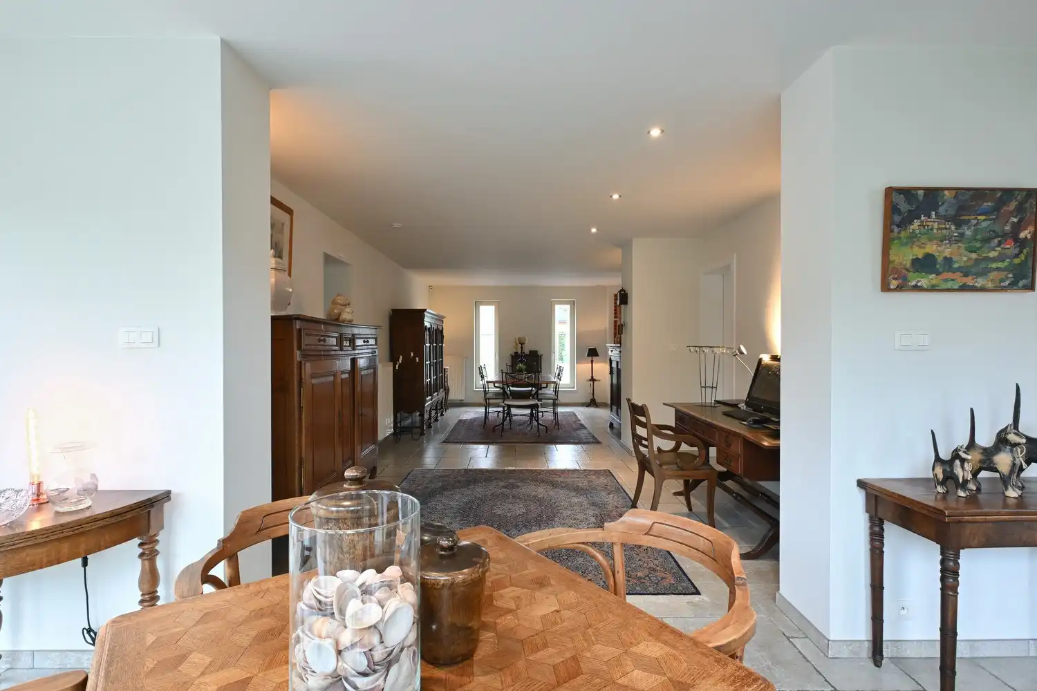 Instapklare gezinswoning met prachtige tuin en hoogwaardige afwerking foto 4