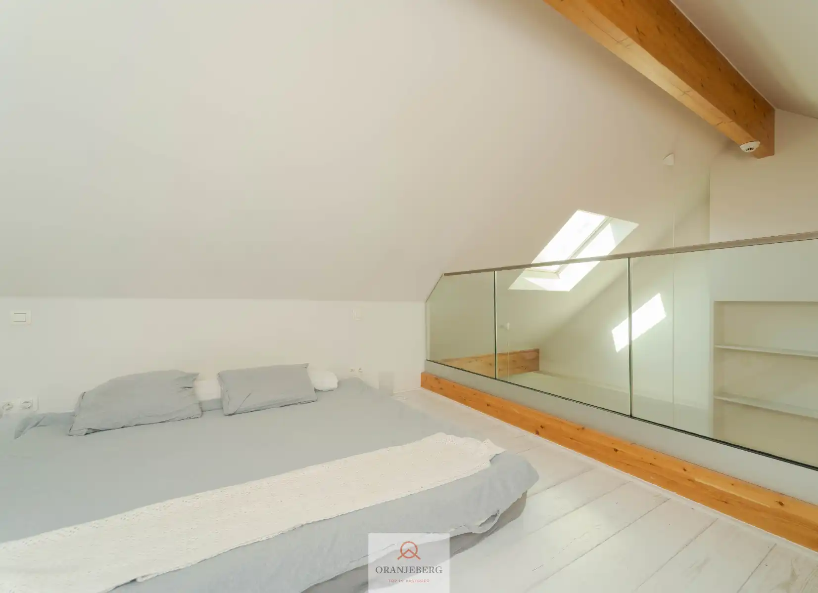 Duplex-penthouse/loft in hartje Gent! foto 14