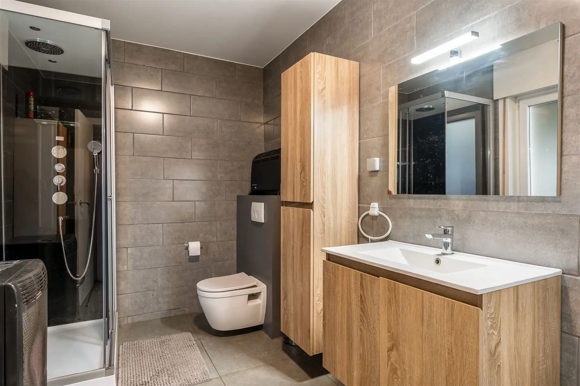 UNIEKE TE RENOVEREN KARAKTERVOLLE LANGGEVELHOEVE UITERST RUSTIG GELEGEN TE OOSTHAM foto 12