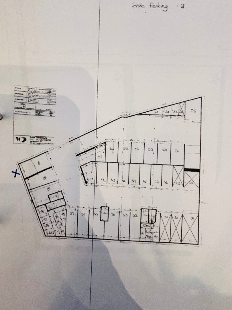 Grote garagebox met sectionale poort in mooie residentie op topligging foto 10
