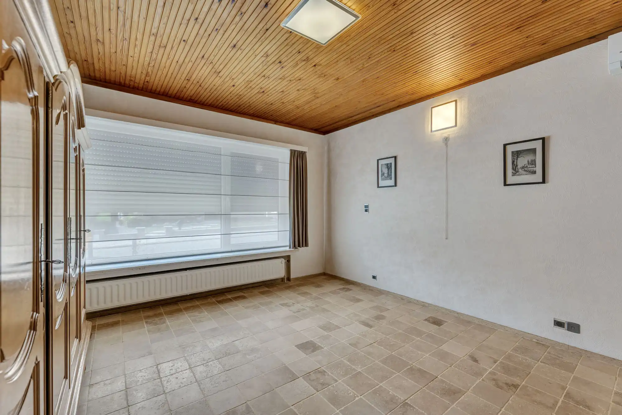 UNIEKE BUITENKANS! Instapklare bungalow met loods/bouwgrond foto 18