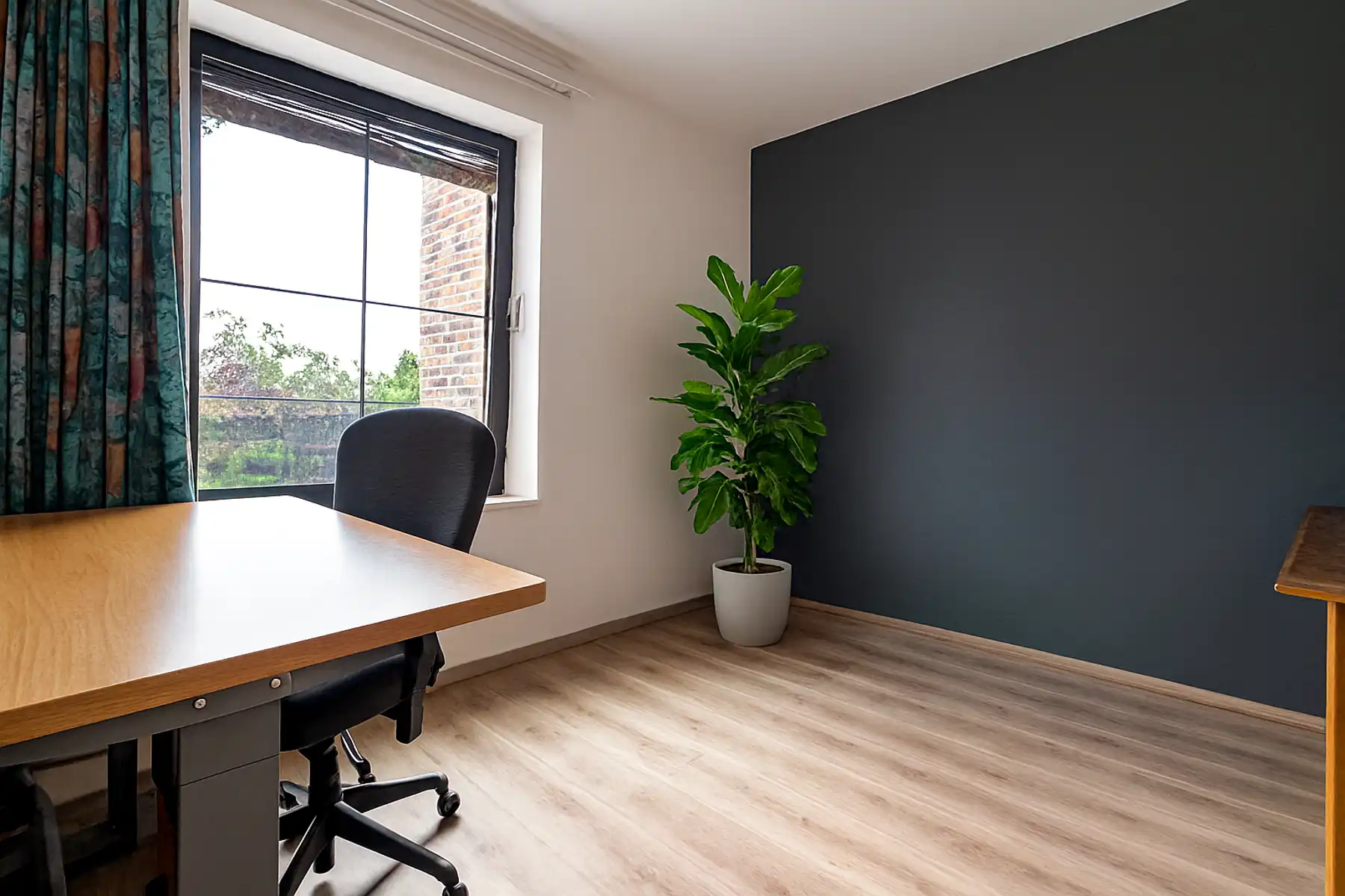 Ruim appartement met 2 slaapkamers, zonnig terras en garage foto 15