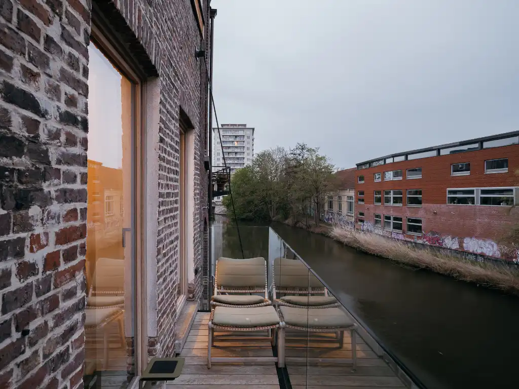 High-end luxe loft in het hart van de stad met zicht op het water foto 4