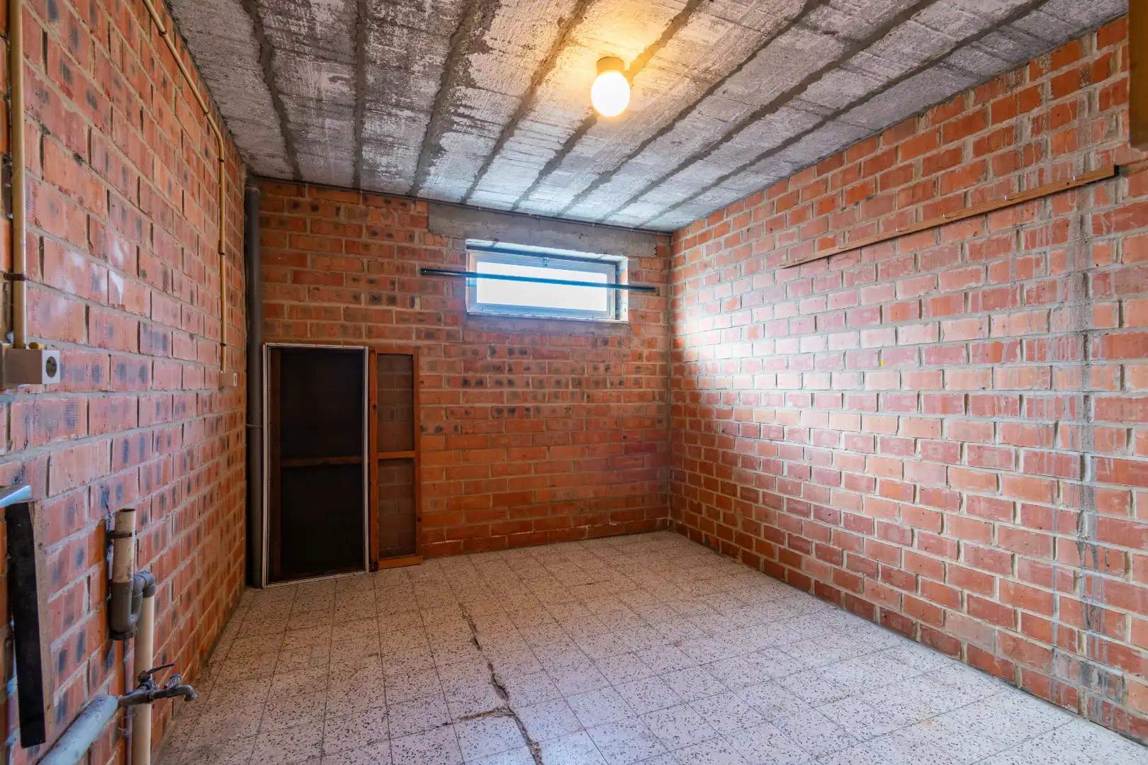 Een goed gelegen appartement te Halle! foto 11