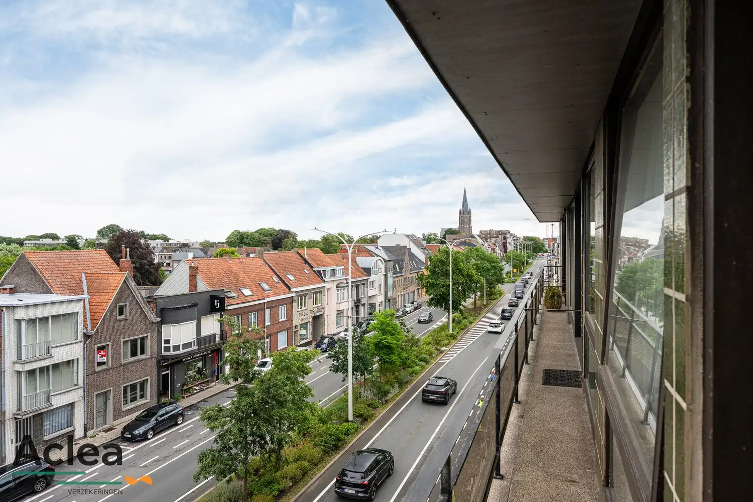 Ruim opgefrist appartement in centrum Eeklo foto 4