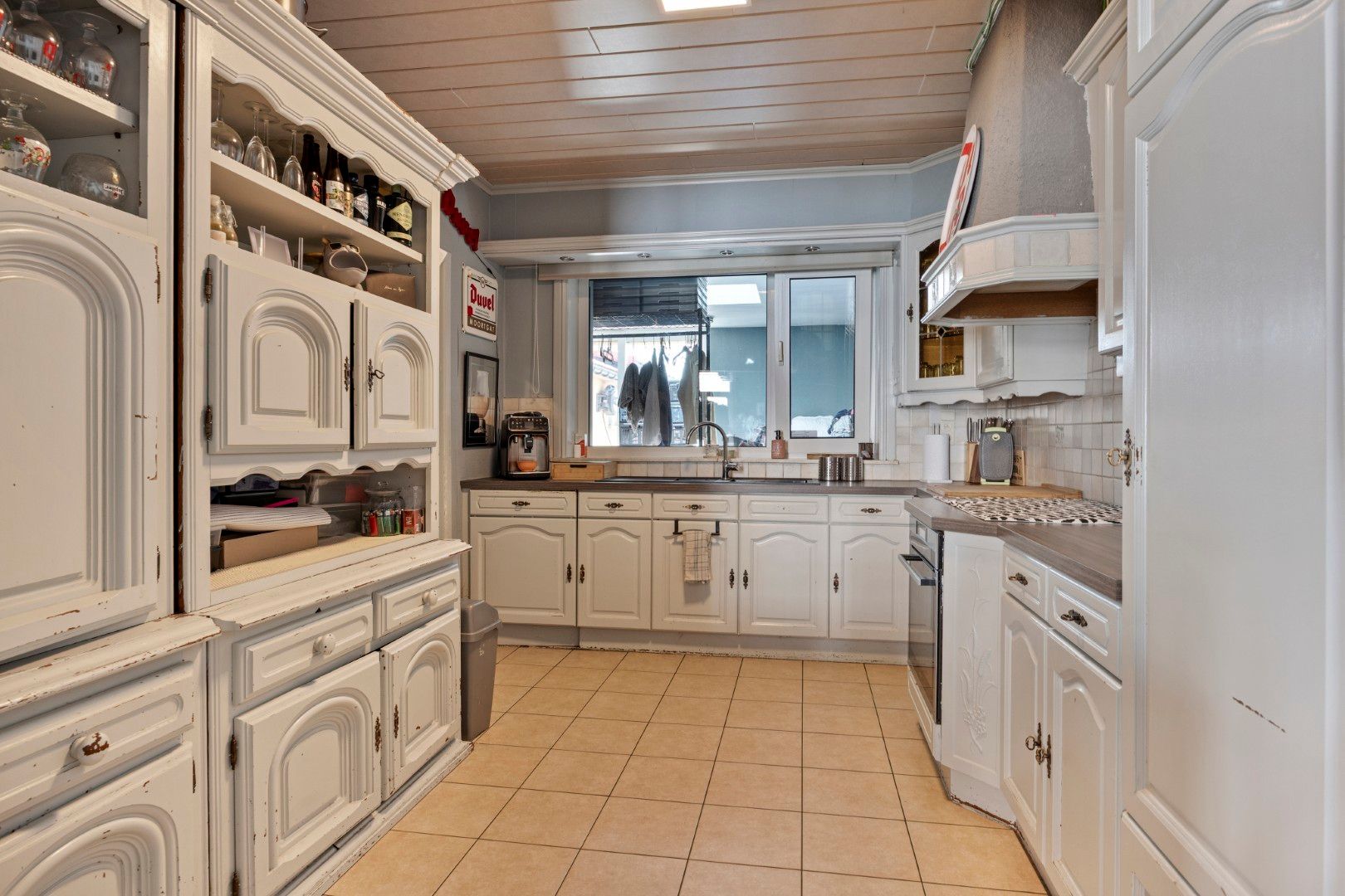 Verrassend ruime instapklare woning met 6 slaapkamers en zonnige tuin – hartje Meerbeke foto 11