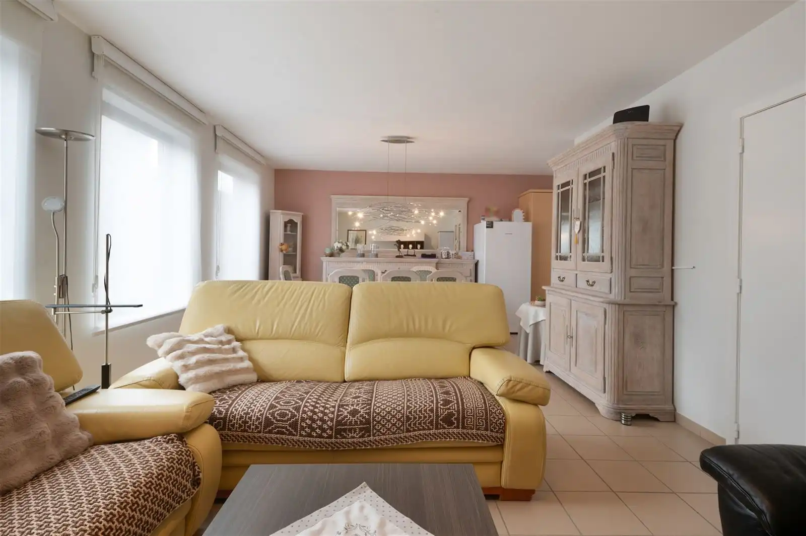 Appartementsgebouw 6 app in centrum  foto 4