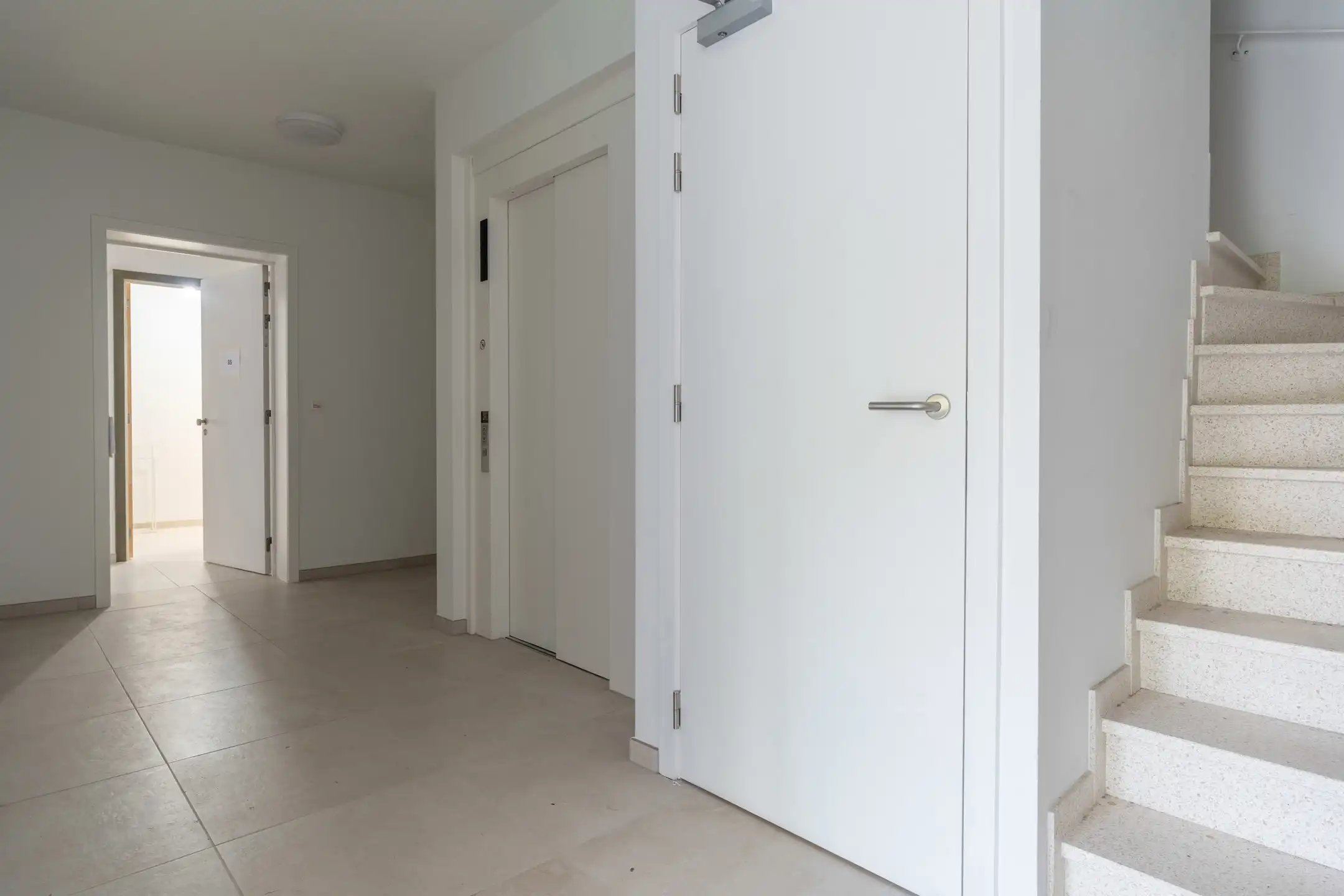 Knap energiezuinig appartement met tof terras foto 3