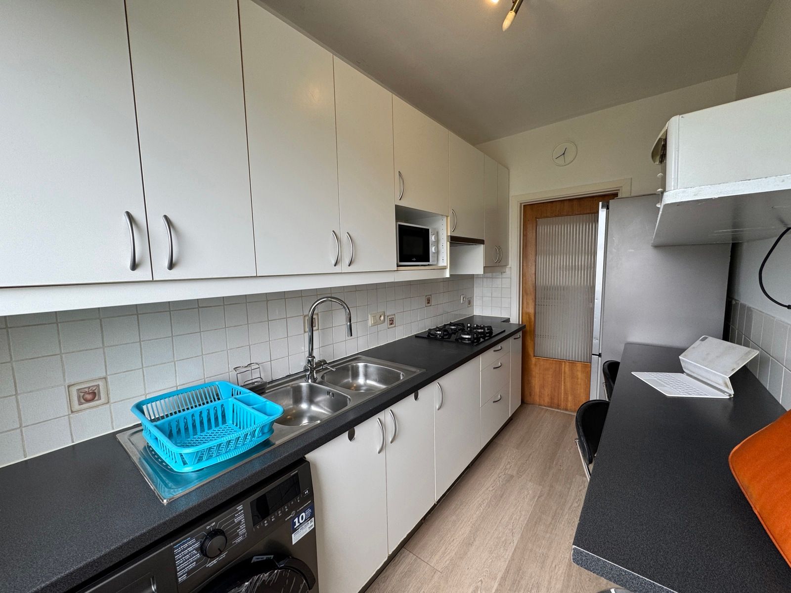 Gunstig gelegen appartement met 2 slaapkamers en garage foto 4