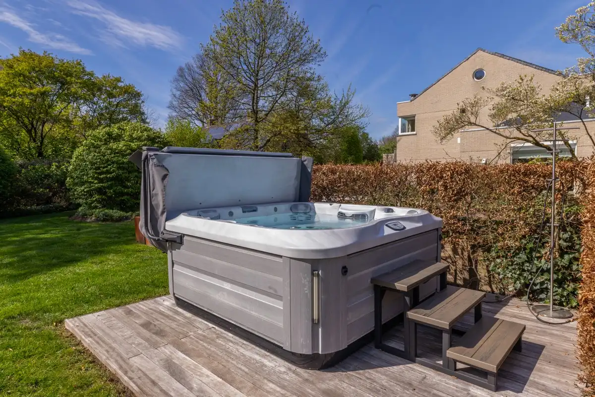 Architecturale villa op 3451 m² met 5 slaapkamers omgeven door natuur. foto 30