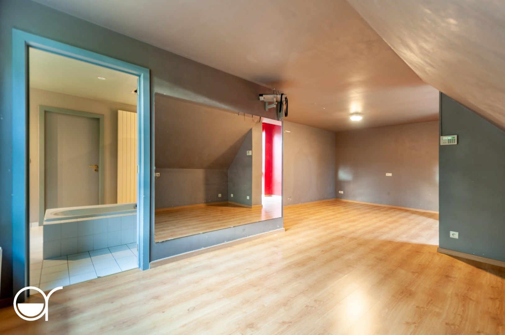 Rustig gelegen villa met 4 slaapkamers foto 13