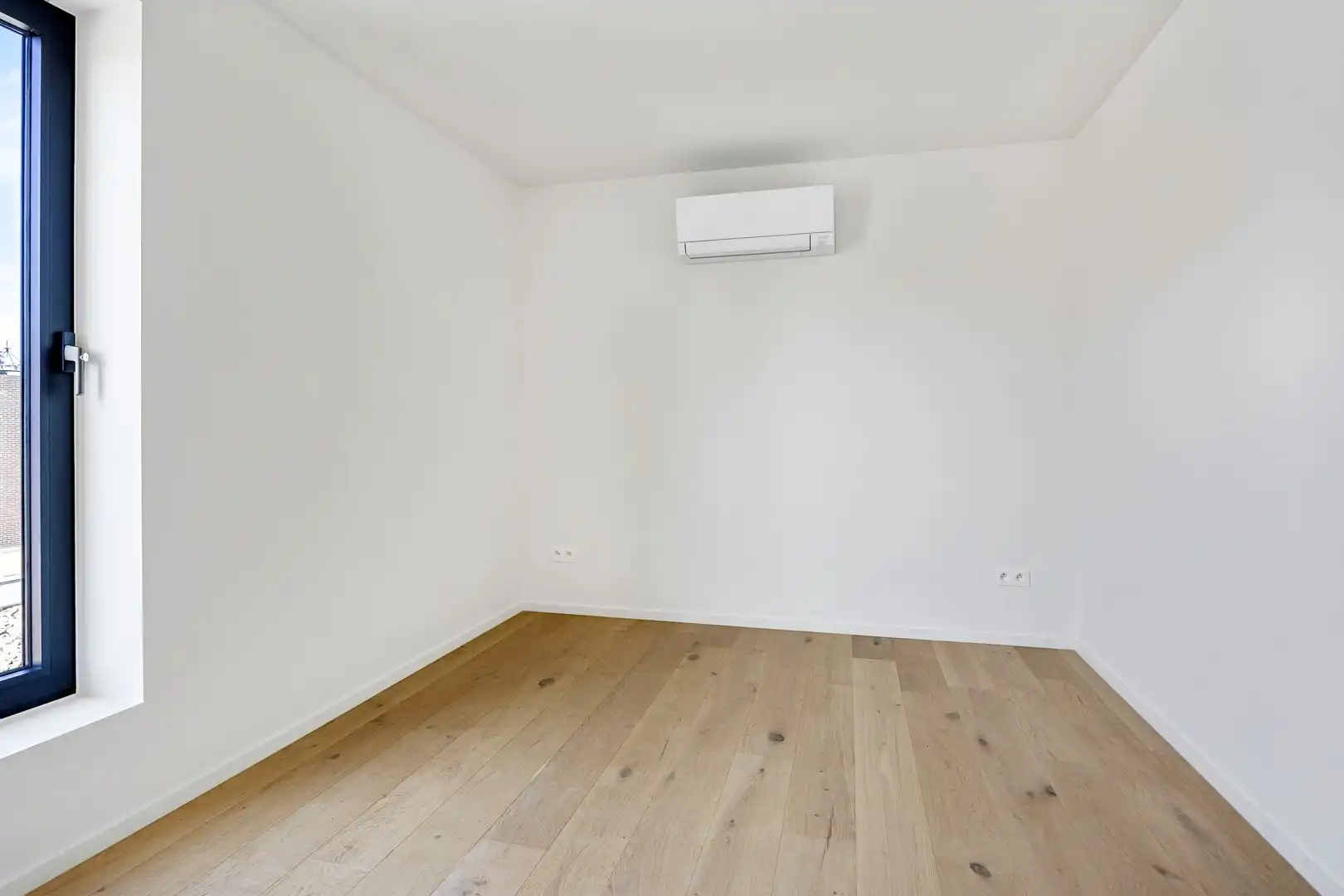 Moderne nieuwbouwwoning met hoogwaardige afwerking in Wilderen (Sint-Truiden). foto 23