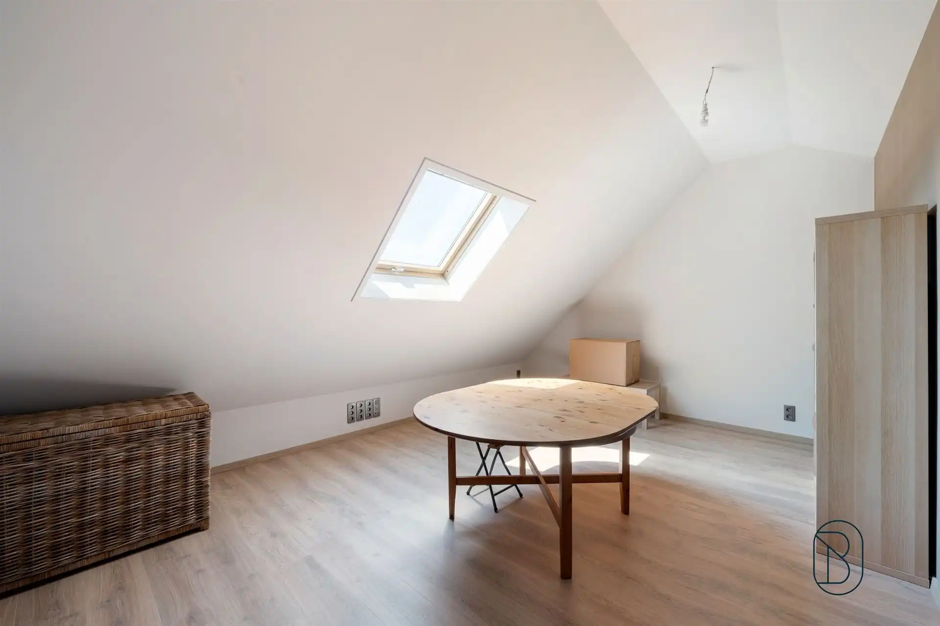 Instapklare bel-etagewoning met aangename tuin en 5 SLK! foto 18