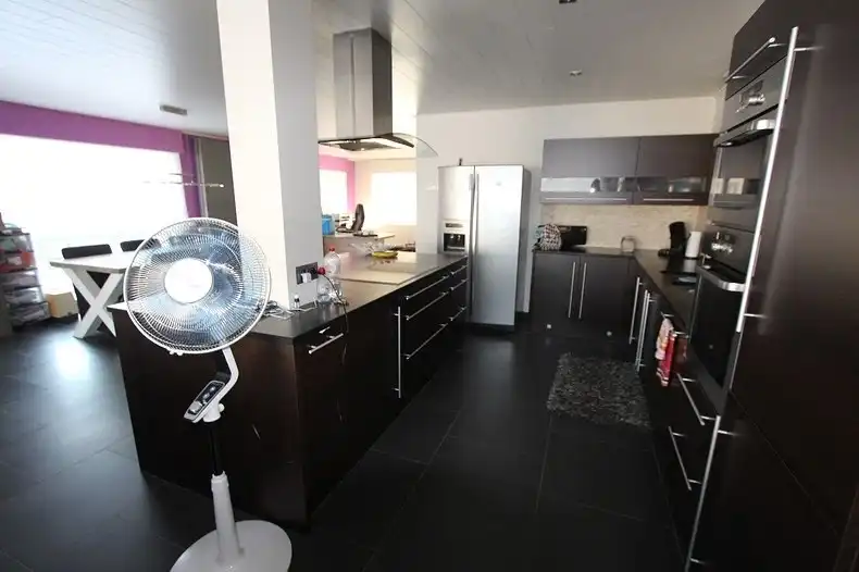 Alleenstaande woning met drie slaapkamers te Handzame  foto 4