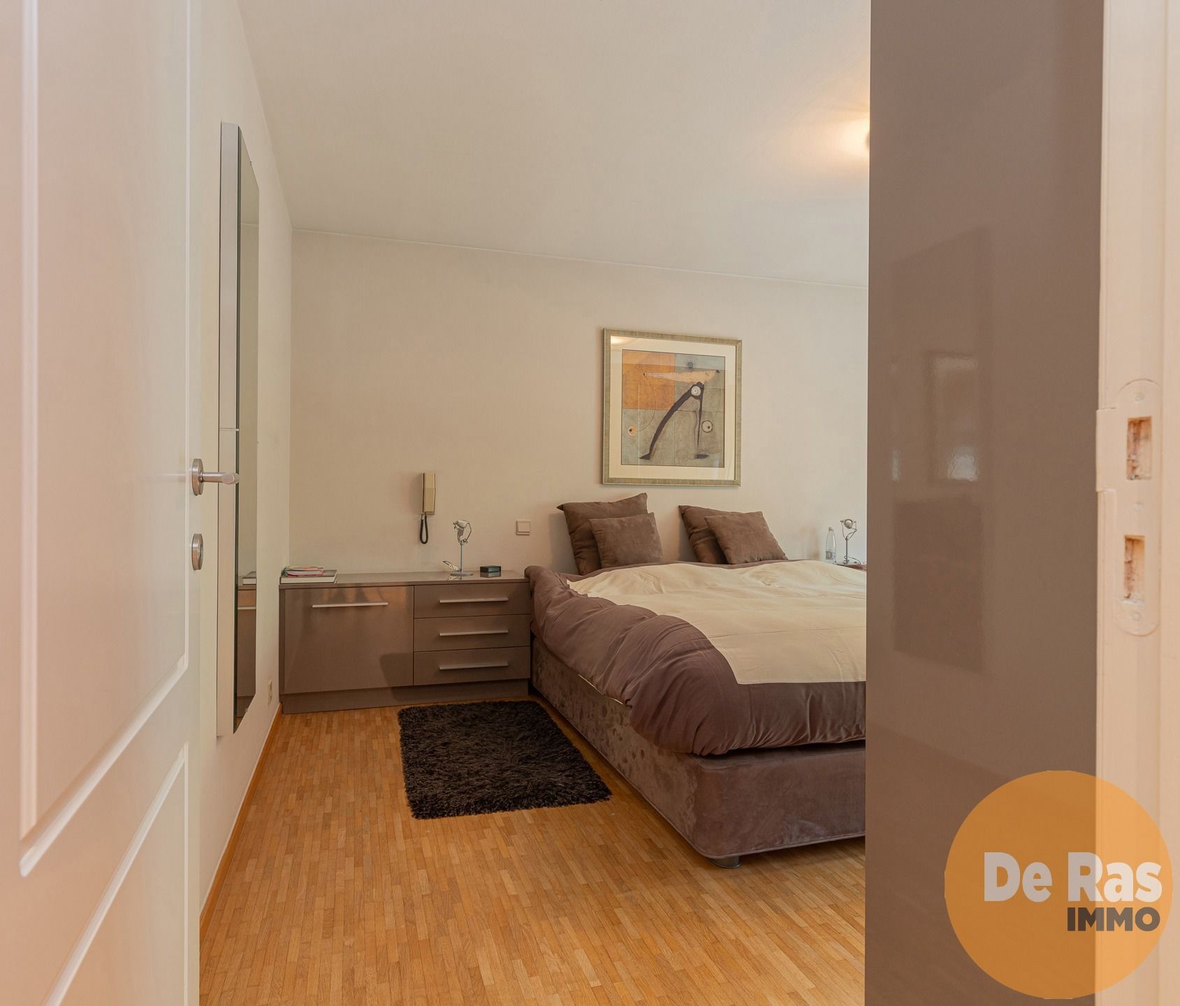 NIEUWERKERKEN - GROTE WONING MET PRAKTIJK foto 14