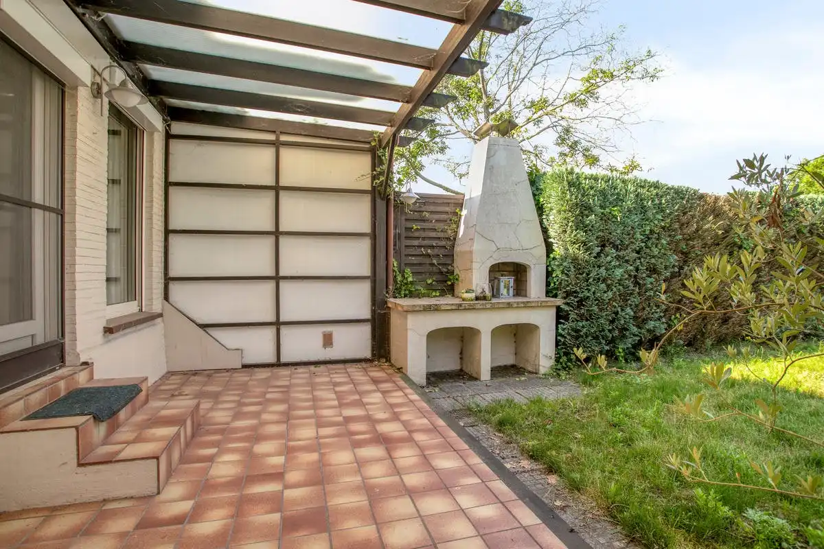 Halfopen bebouwing met 3 slaapkamers te koop in Kortrijk! foto 7