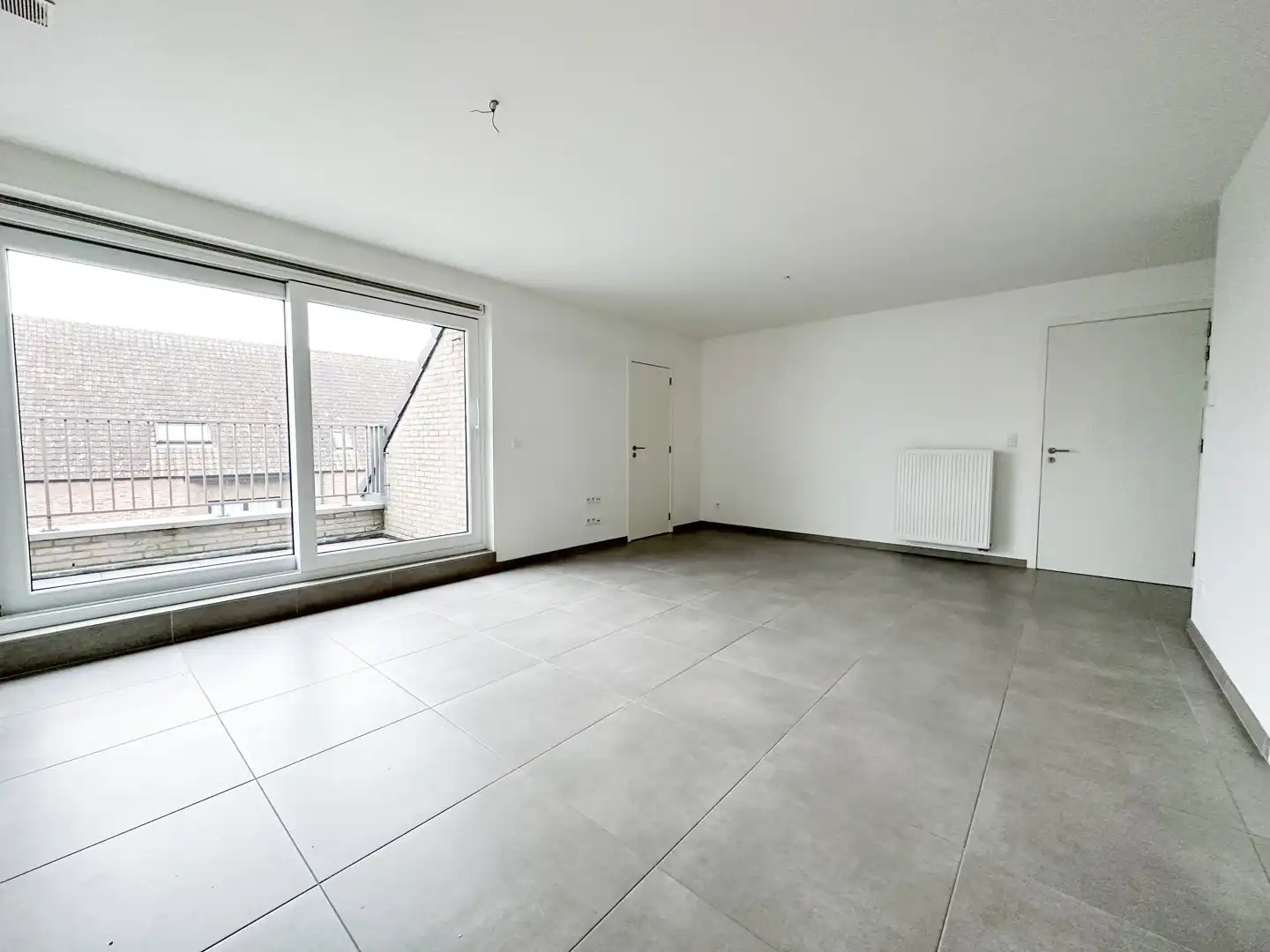 Ruim 2slpk appartement in het centrum van Waarschoot foto 6
