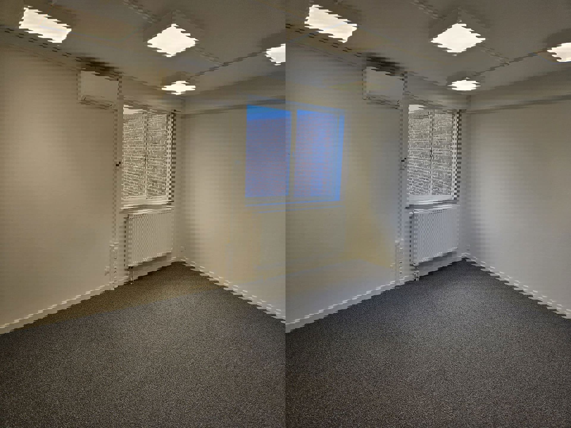 TE  HUUR in Meeuwen: kantoor/commerciële ruimte foto 10