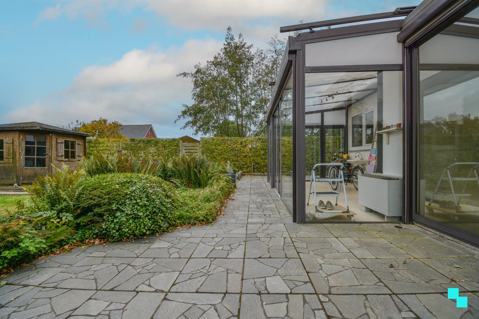 Verrassend ruime HOB met praktijk te Sint-Henricus foto 28